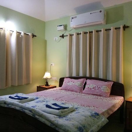 Shirley'S Guest House Majorda Extérieur photo