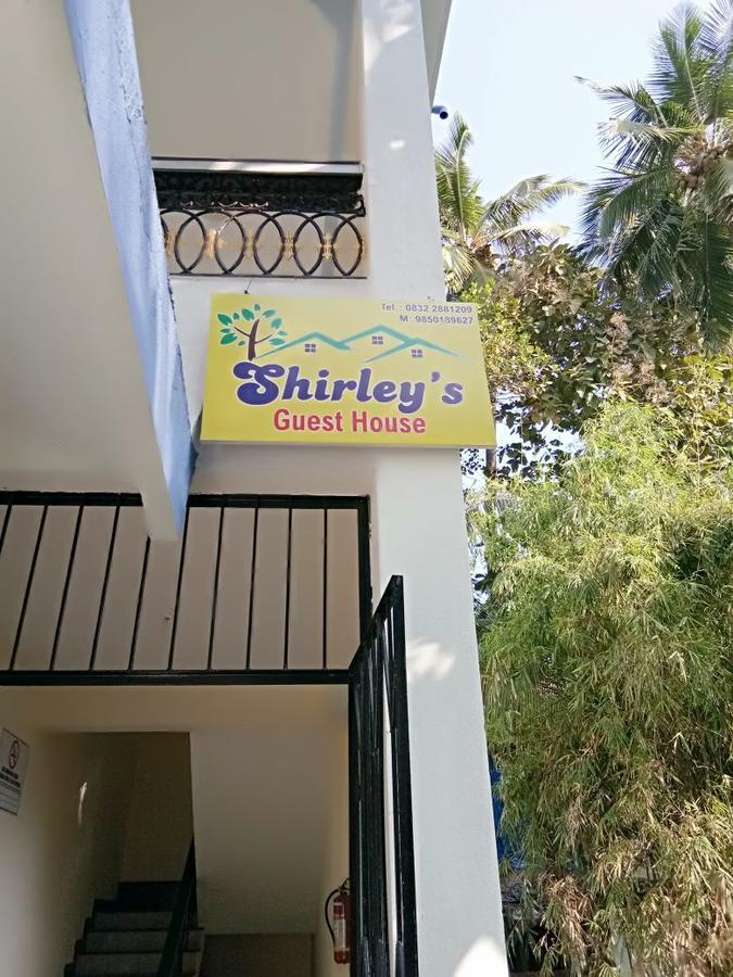 Shirley'S Guest House Majorda Extérieur photo